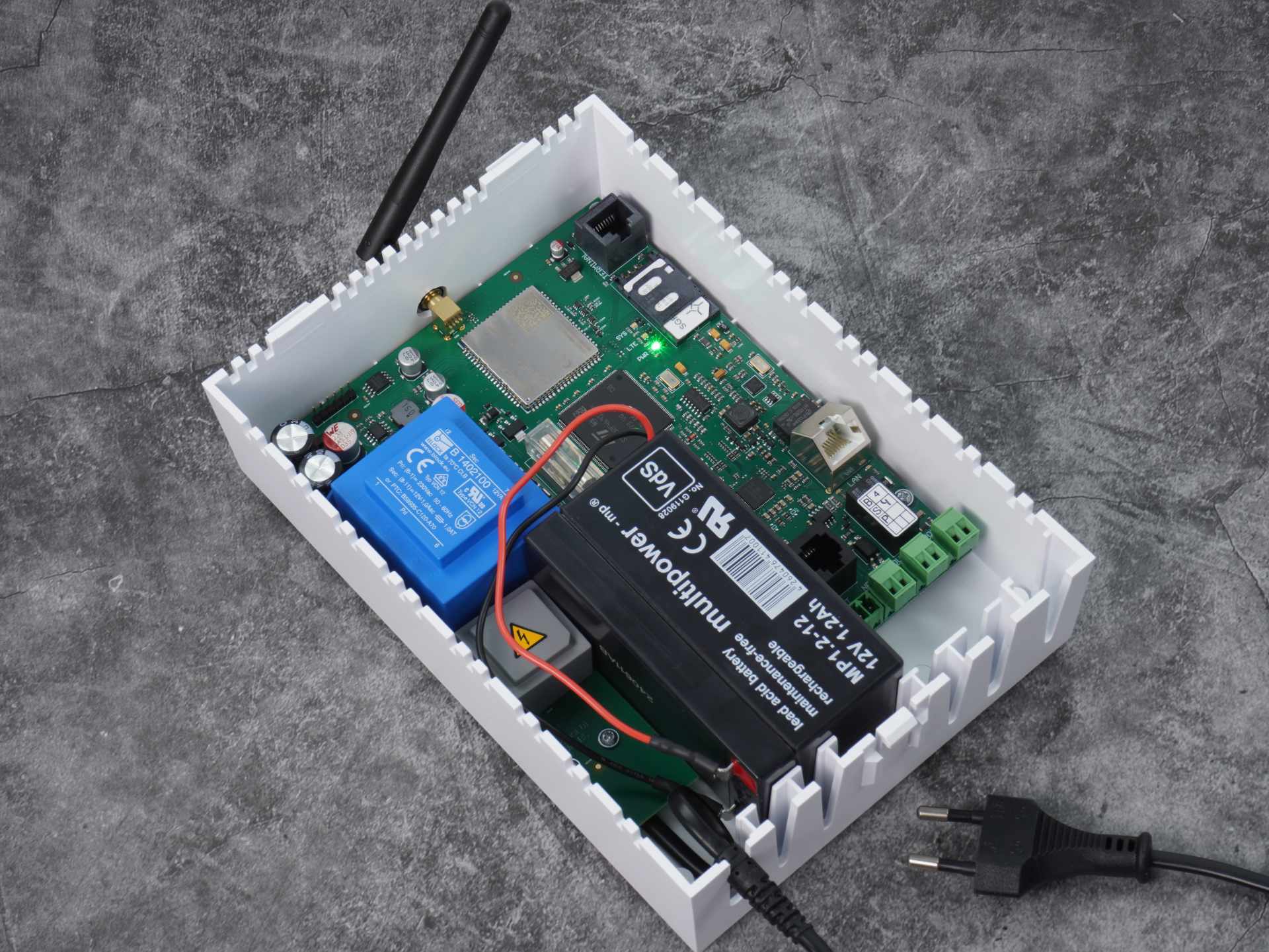 IPG141-4G/VoLTE Gateway für Aufzugnotruf